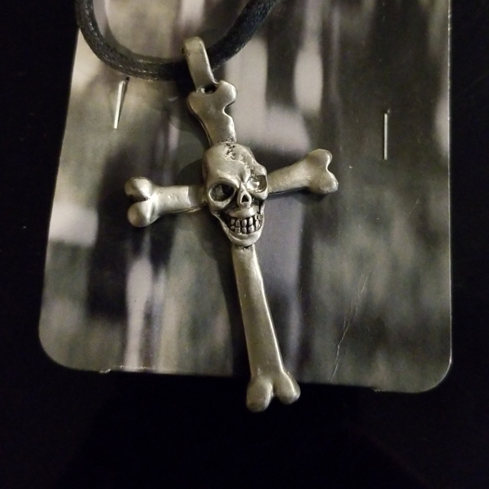 18" Darkside Collection Necklace